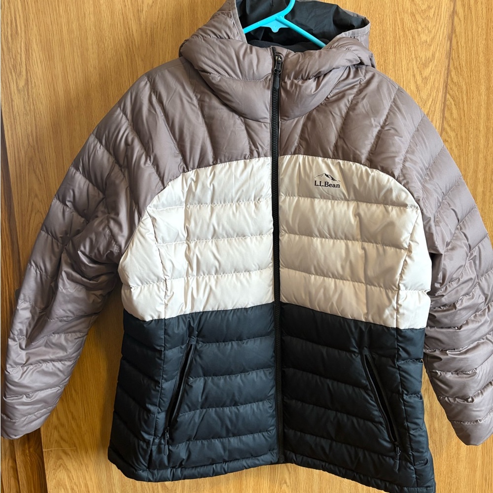 L.L. Bean Women's Puffer Jacket - Brown, Cream, and Black
